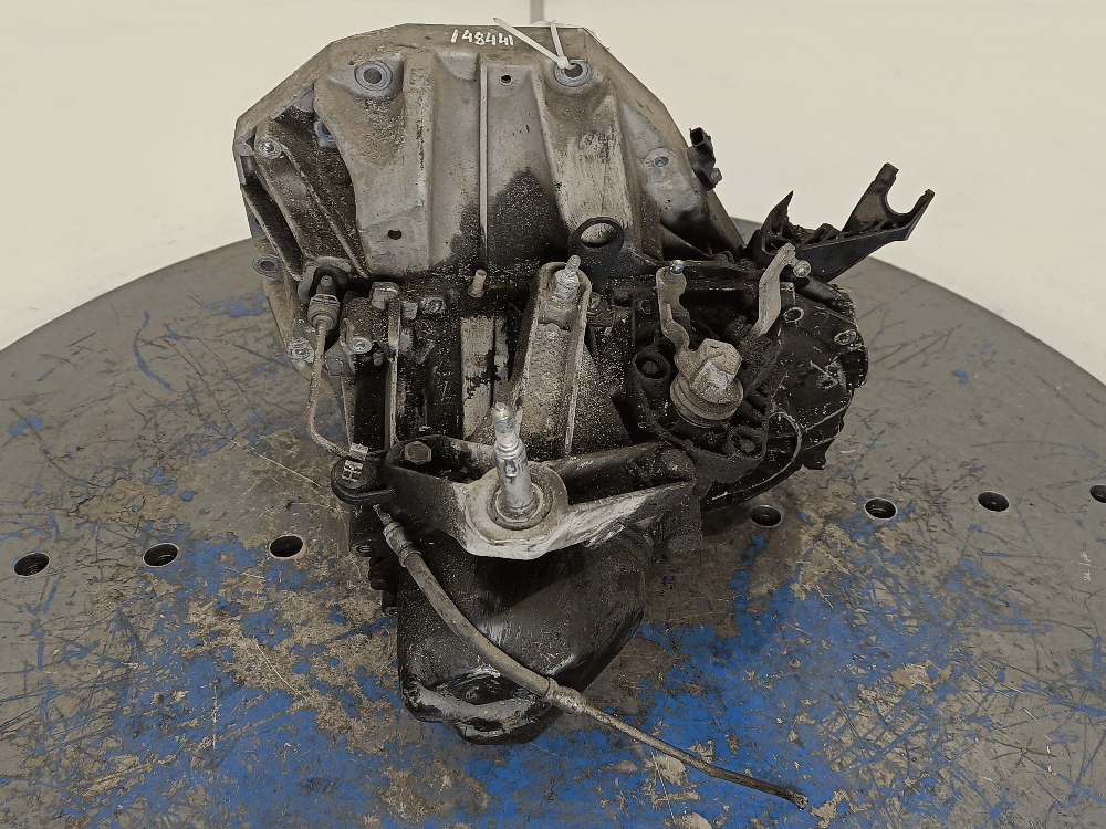 КПП механическая (МКПП) к Renault Logan 1 (04-09)
