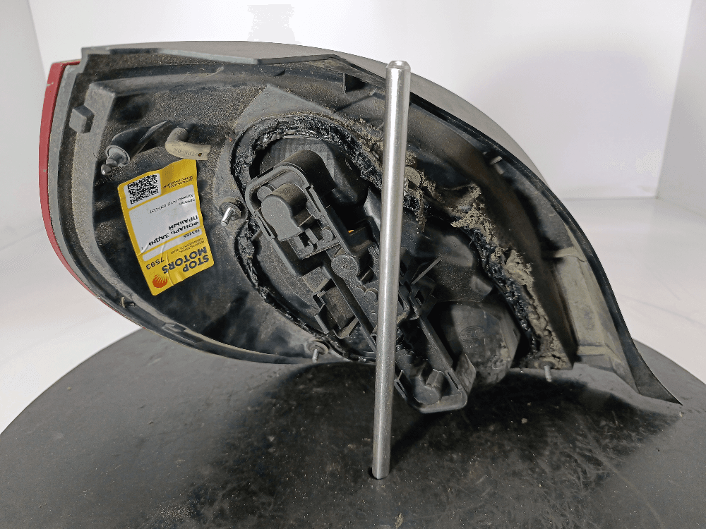 Фонарь задний правый к Nissan  Almera N16 (00-03)