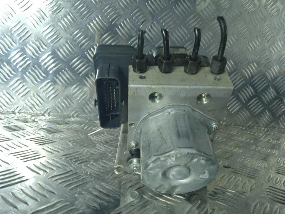 Блок ABS к Tesla Model X (15-21)