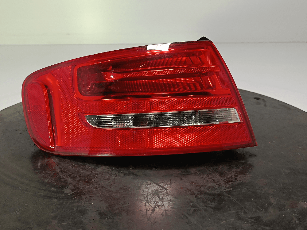 Фонарь задний левый к Audi A4 B8/8K (07-11)