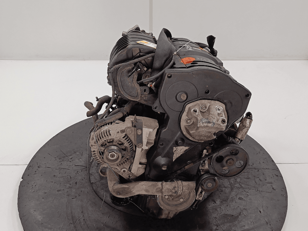 Двигатель к Peugeot 307 (01-05)