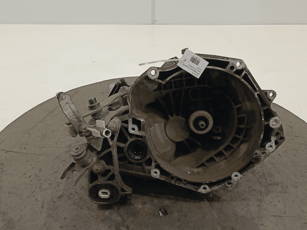 КПП механическая (МКПП) к Opel Corsa D (06-11)