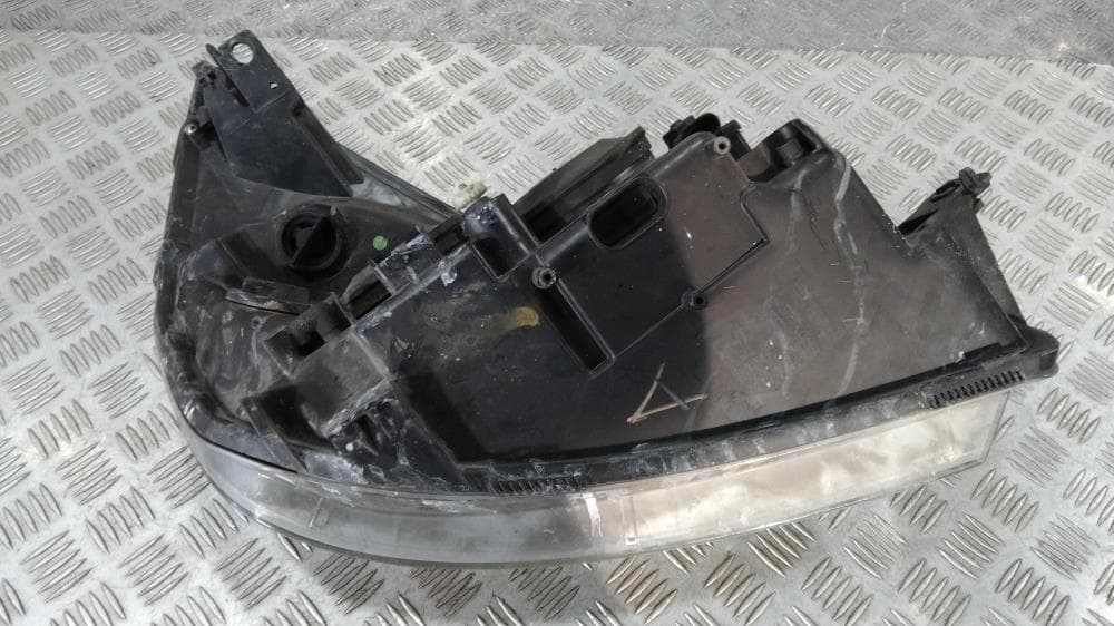 Фара левая к Renault Espace 4 (02-06)