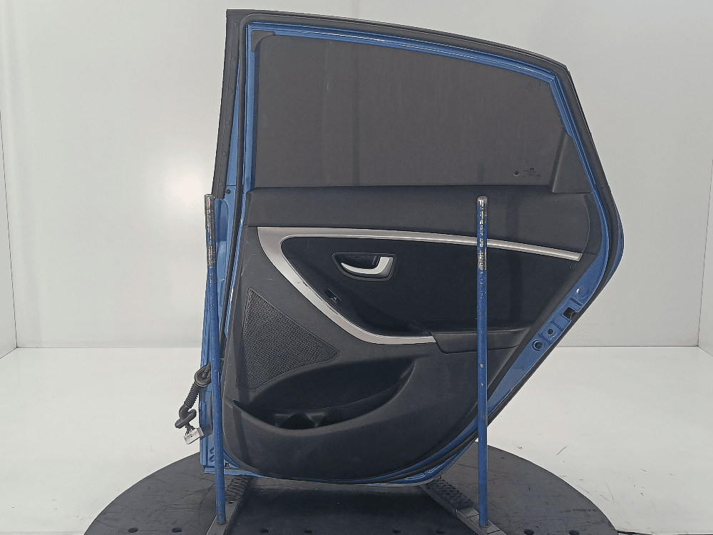 Дверь задняя правая к Hyundai i30 2 (12-15)