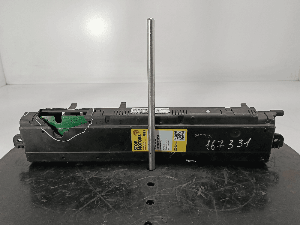 Щиток приборов (приборная панель) к Renault Scenic 2 (03-06)