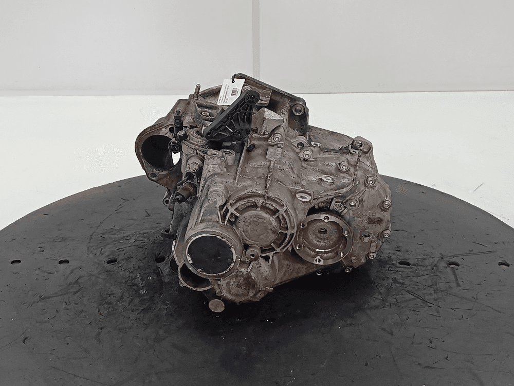 КПП механическая (МКПП) к Volkswagen Golf 5 (03-09)
