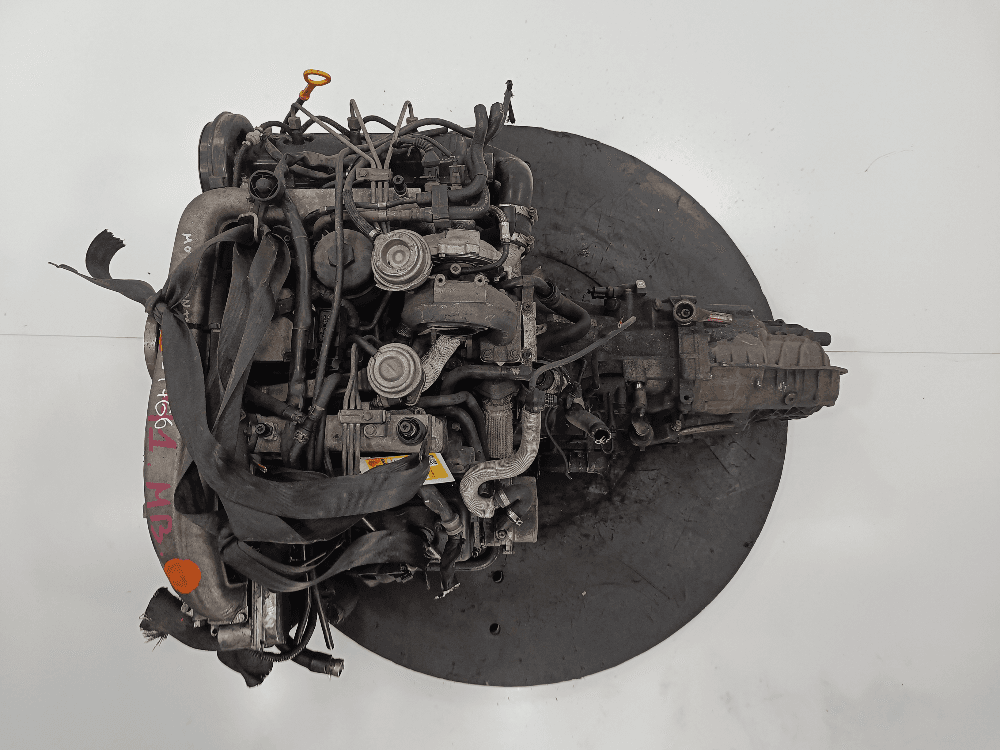 Двигатель к Audi A4 B7 (04-09)