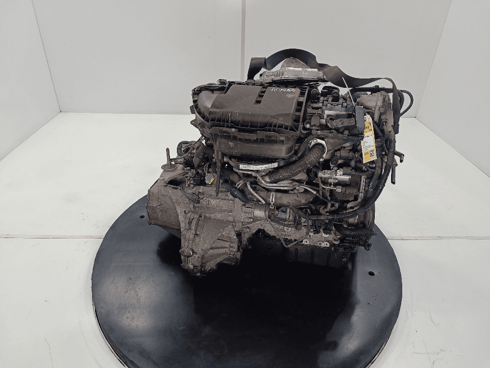 Двигатель к Peugeot 3008 1 (10-13)