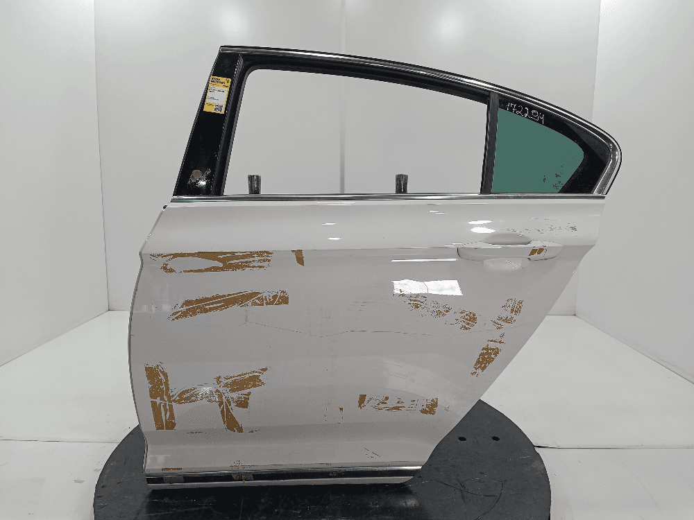 Дверь задняя левая к Volkswagen Passat B8 (14-19)
