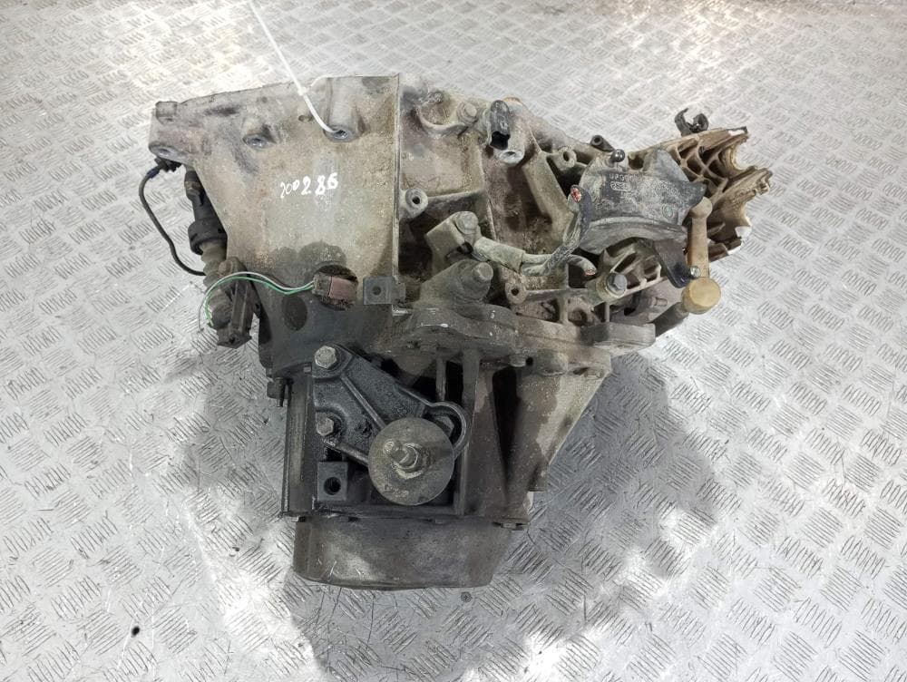 КПП механическая (МКПП) к Citroen C4 1 (04-08)