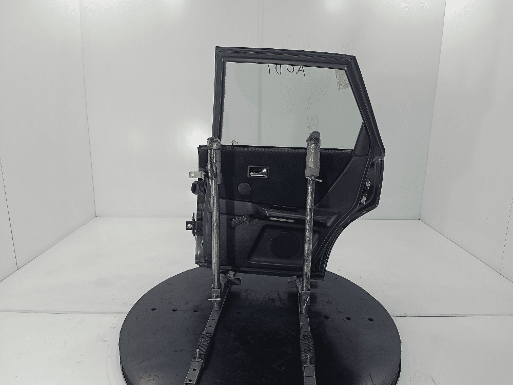 Дверь задняя правая к Audi 80 B4 (91-96)