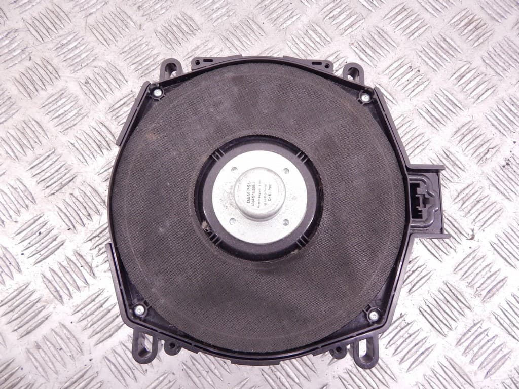 Сабвуфер к BMW X5 E70 (06-10)
