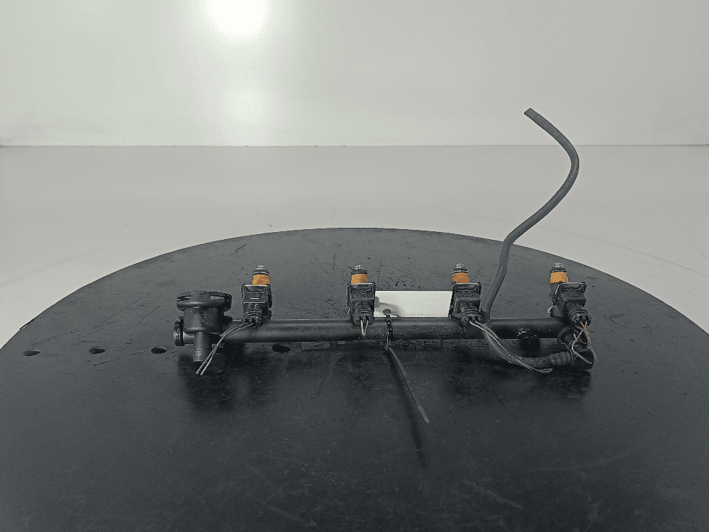 Топливная рампа к Renault Megane 1 Рестайлинг (99-03)