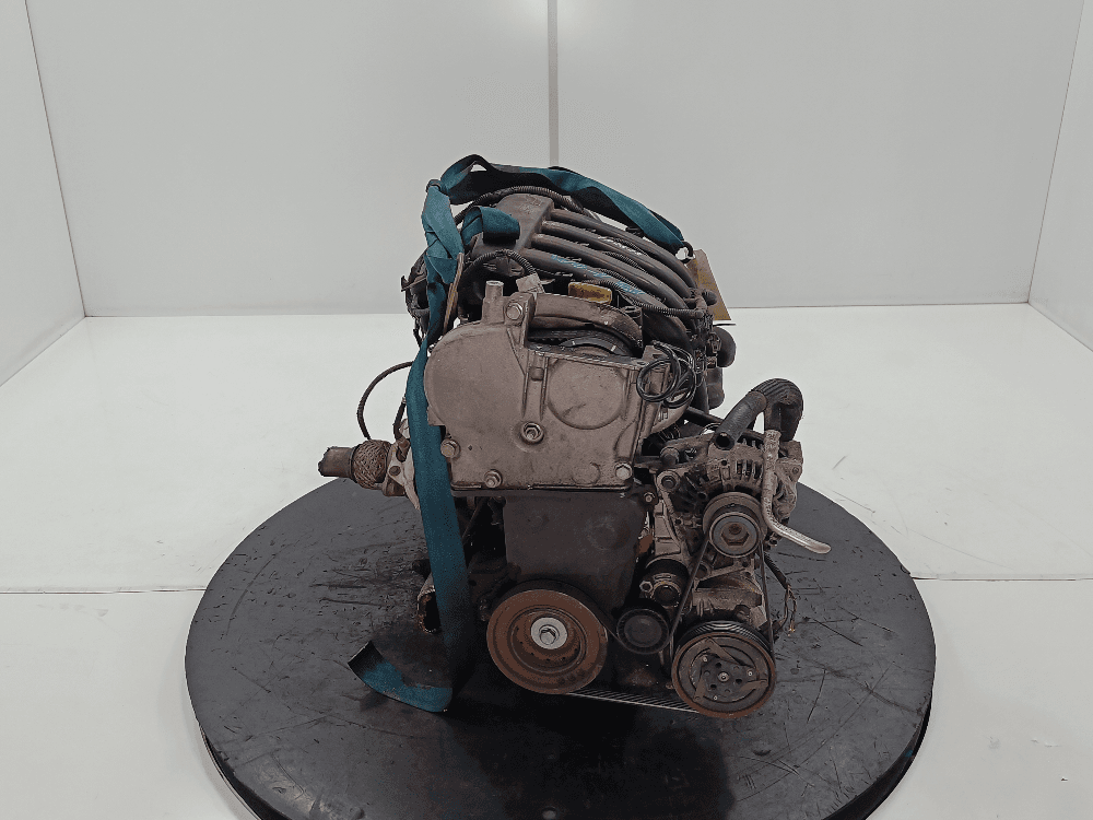 Двигатель к Renault Scenic 2 (03-06)