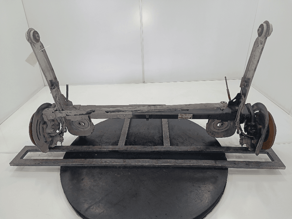 Балка подвески задняя к Renault Trafic 2 (01-06)