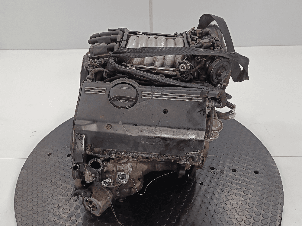 Двигатель к Audi A4 B6 (01-05)