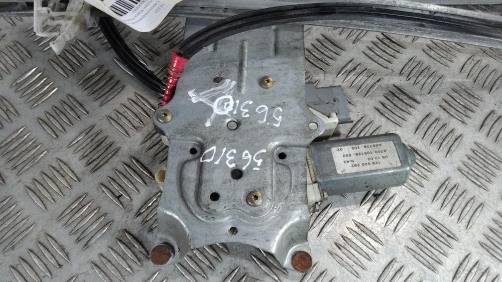 Стеклоподъемник электрический к Citroen Xsara Picasso (99-04)