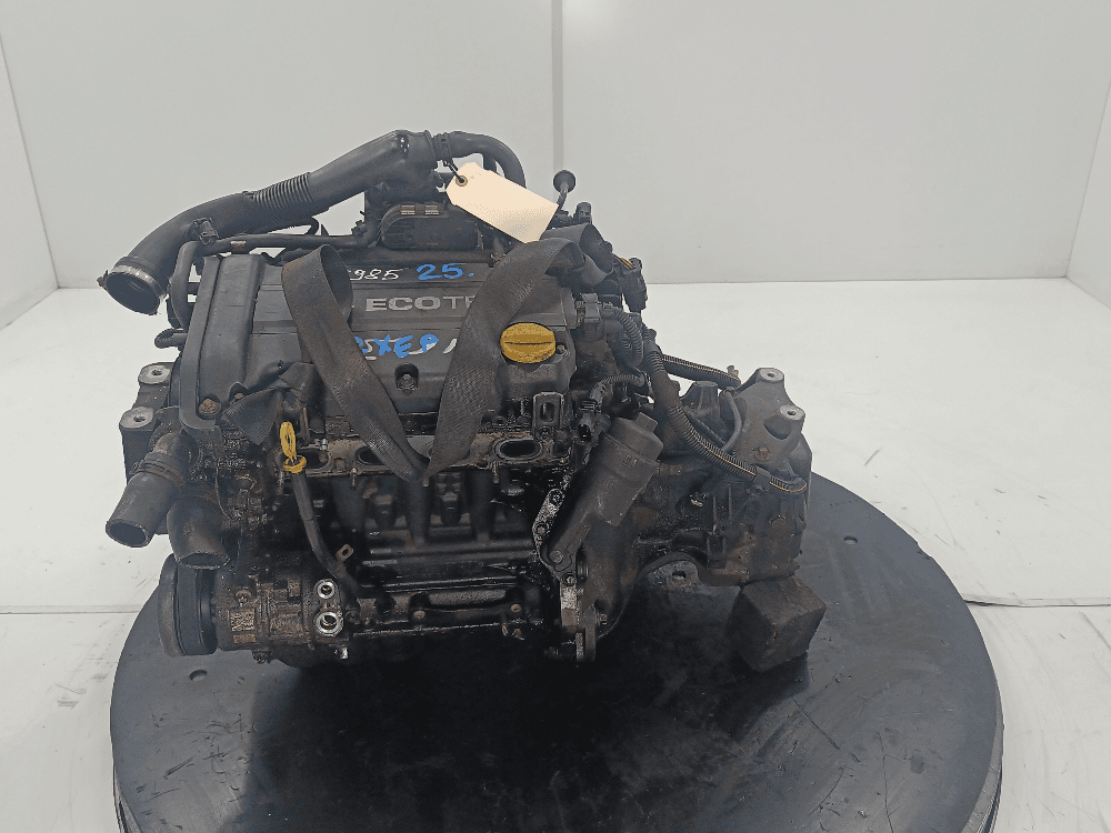 Двигатель к Opel Corsa D (06-11)