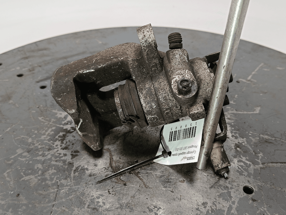 Суппорт задний правый к Peugeot 307 (01-05)