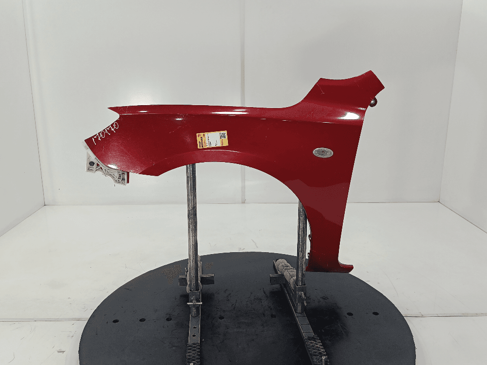 Крыло переднее левое к Mazda 3 BK (03-06)