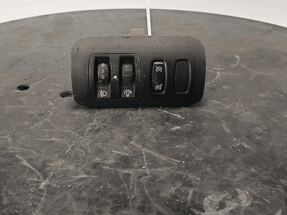 Переключатель света к Renault Megane 2 (02-06)