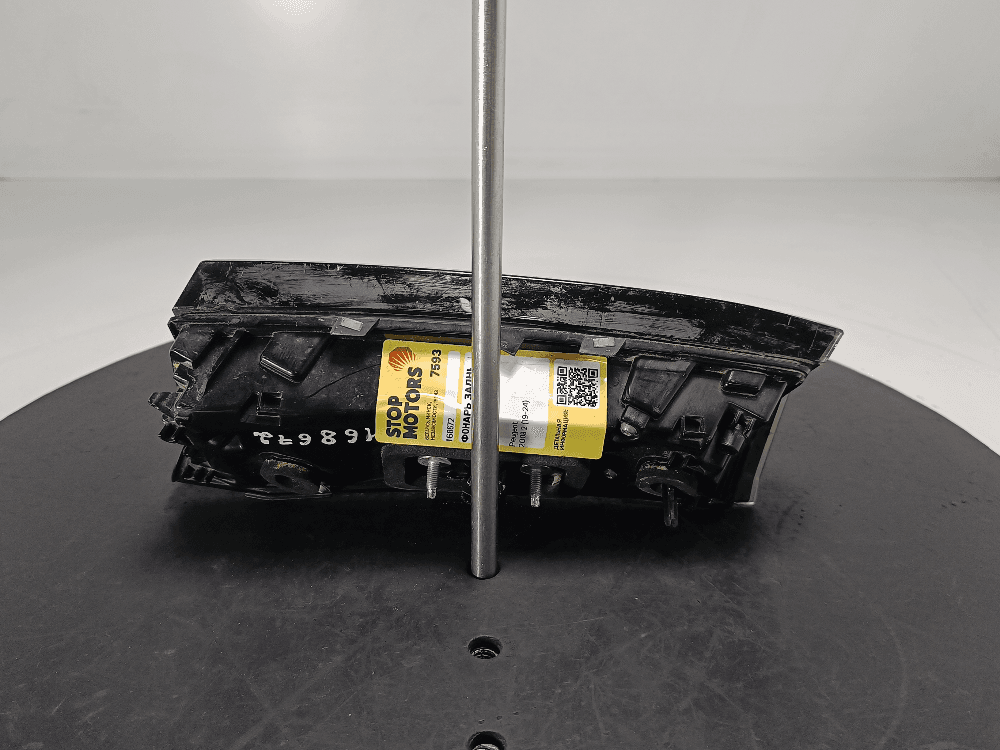 Фонарь задний левый к Peugeot 2008 2 (19-24)