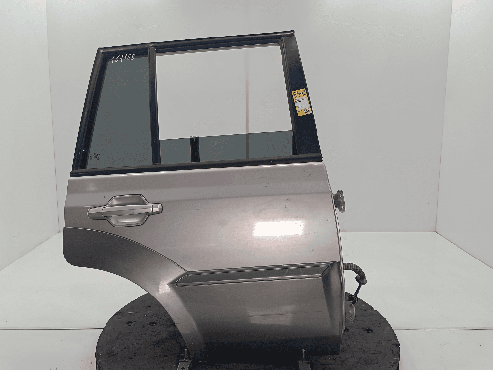 Дверь задняя правая к Hyundai Terracan (01-04)