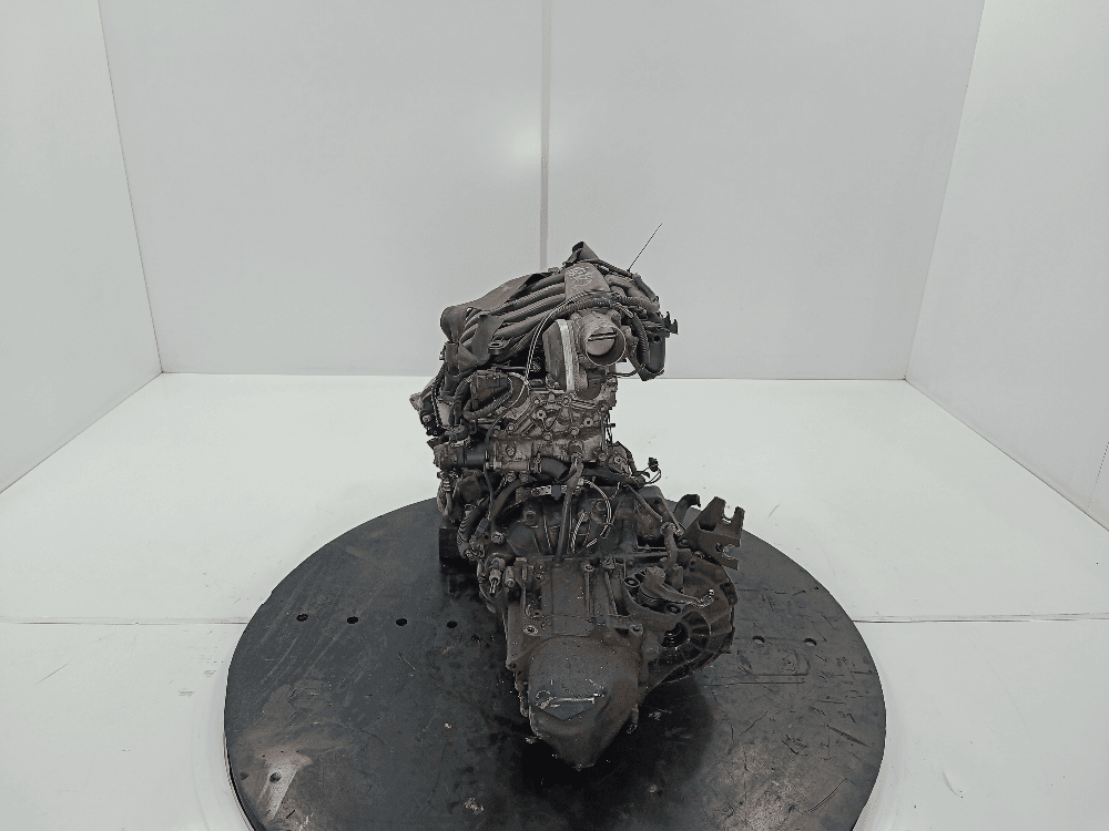 Двигатель к Renault Scenic 2 (03-06)