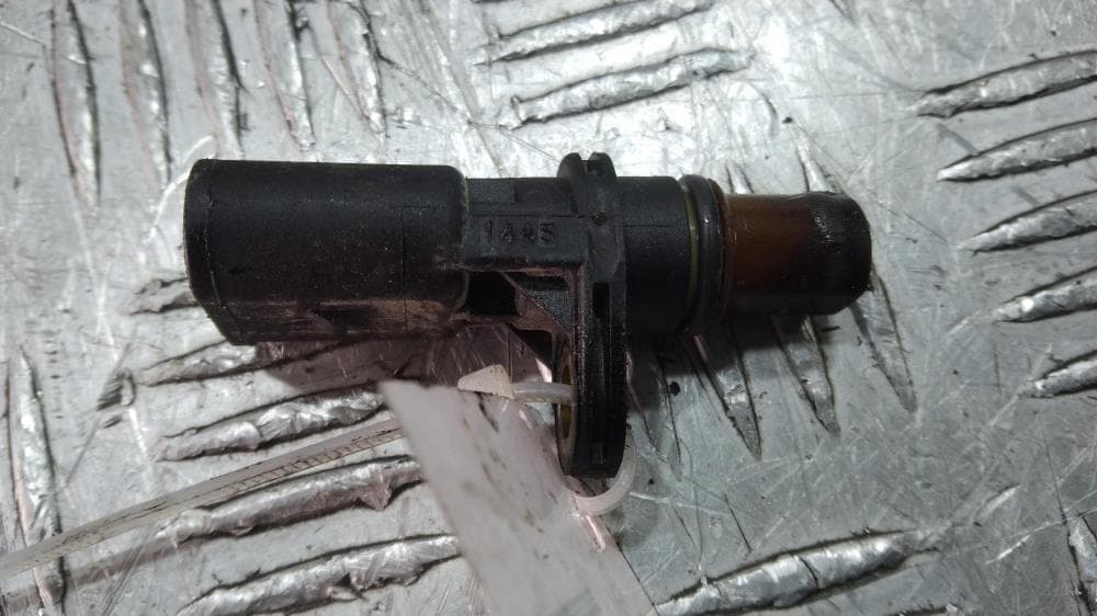 Датчик распредвала к Volkswagen Golf 5 (03-09)