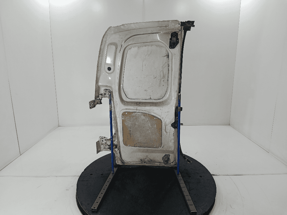 Дверь задняя распашная правая к Citroen Berlingo 2 (08-12)