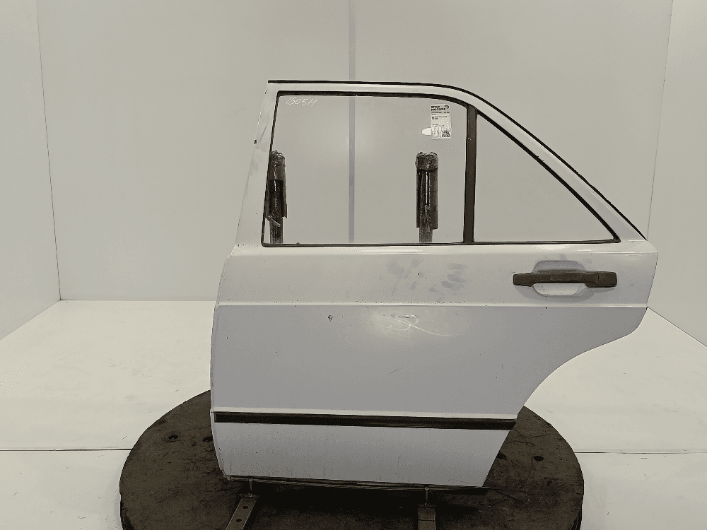 Дверь задняя левая к Mercedes 190 W201 (82-93)