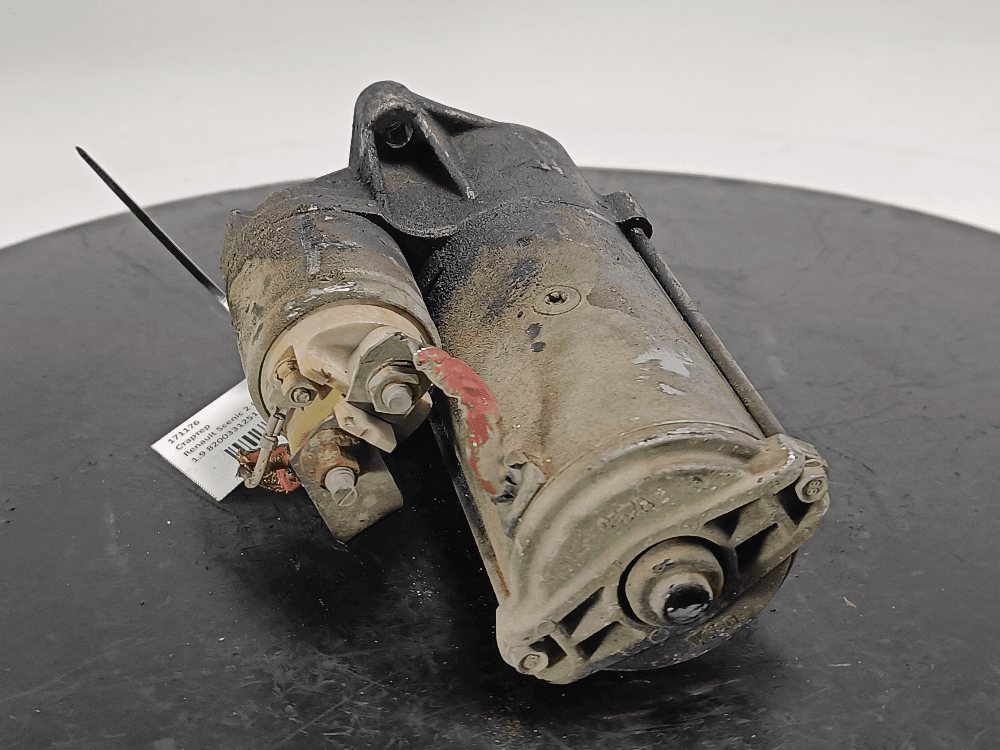 Стартер к Renault Scenic 2 (03-06)