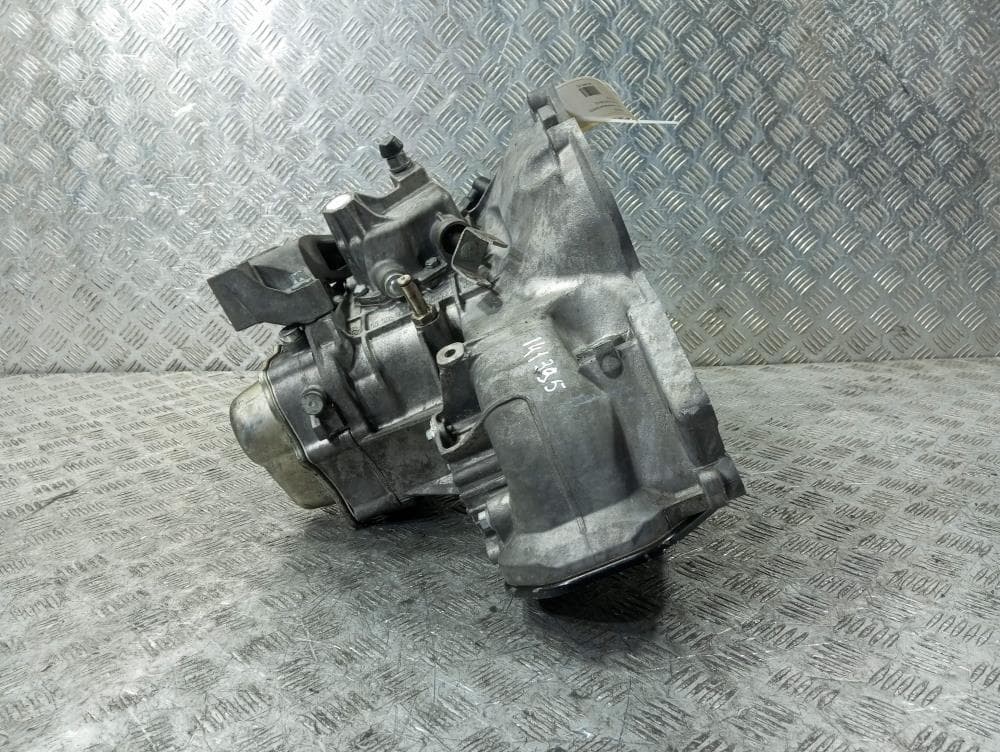КПП механическая (МКПП) к Opel Corsa D (06-11)