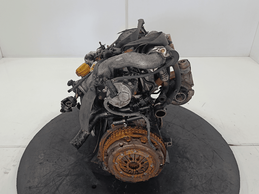 Двигатель к Renault Scenic 2 (03-06)