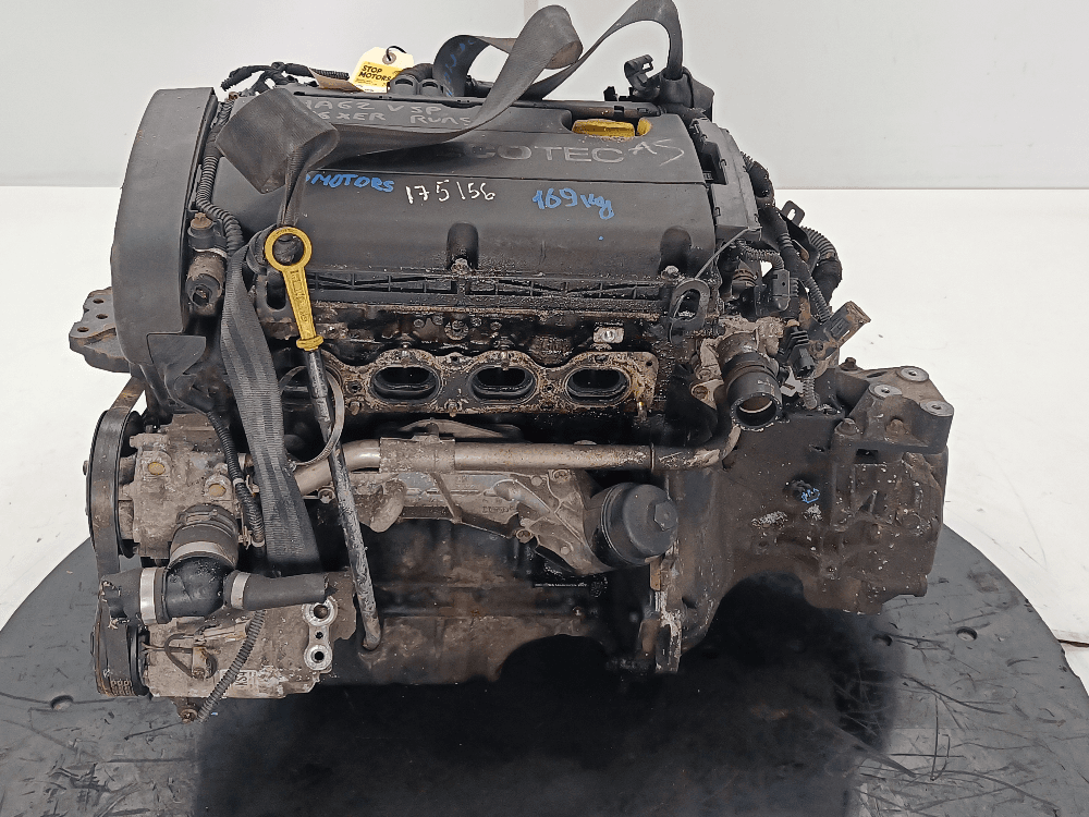 Двигатель к Opel Astra J (09-12)