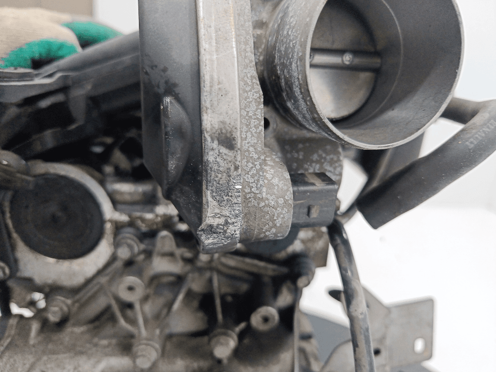 Двигатель к Renault Scenic 2 (03-06)