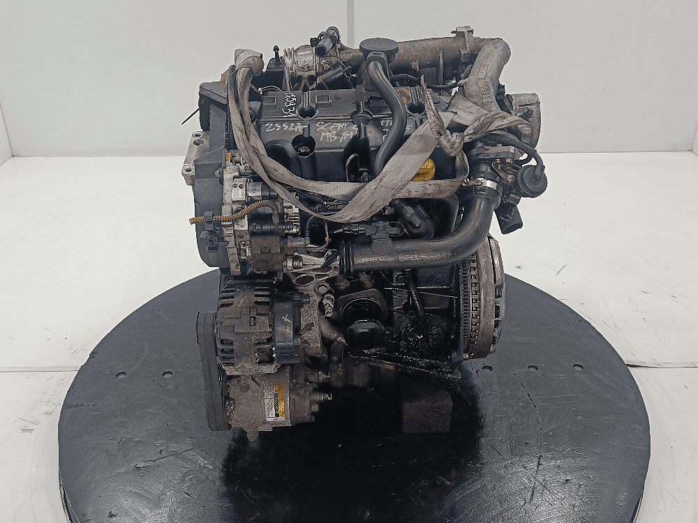 Двигатель к Renault Scenic 2 (03-06)