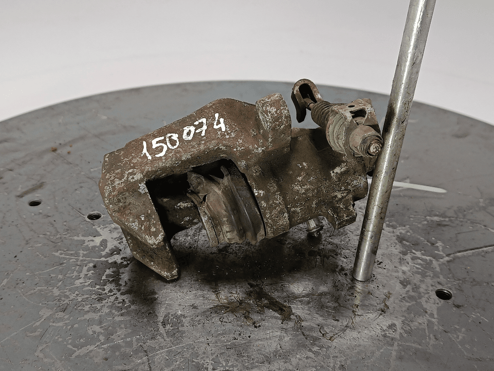 Суппорт задний левый к Volkswagen Golf 4 (97-06)