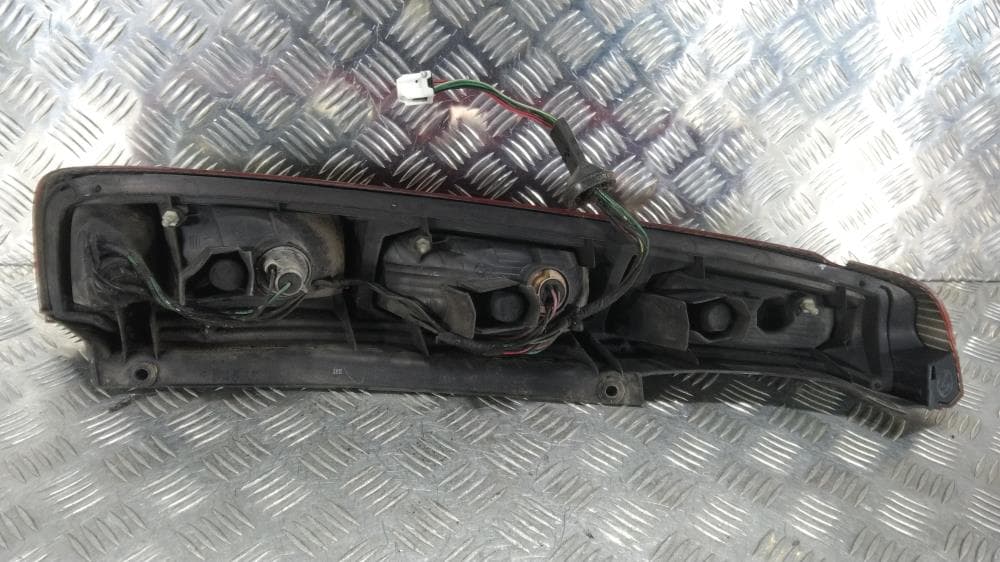 Фонарь задний правый к Nissan  X-Trail T30 (01-04)