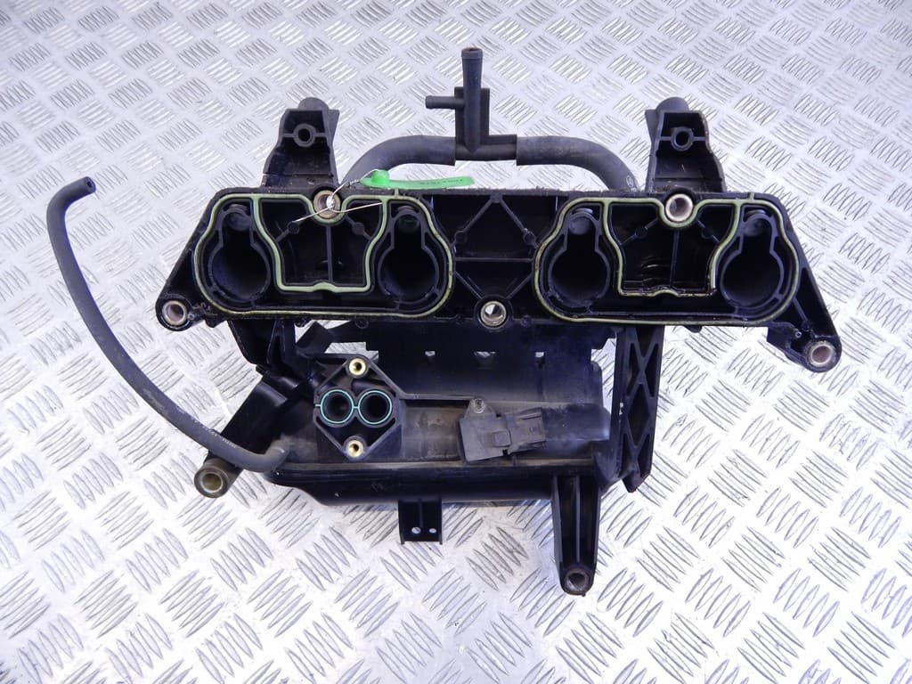 Коллектор впускной к Ford Ka 1 (96-08)