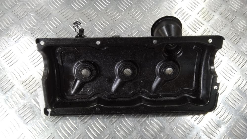 Клапанная крышка к Audi A4 B6 (01-05)
