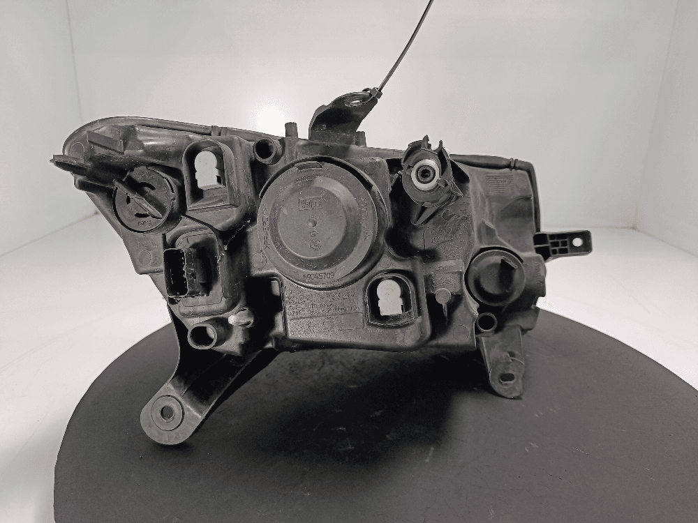 Фара левая к Dacia Logan 2 (12-16)