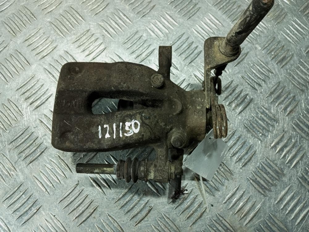 Суппорт задний левый к Alfa Romeo 147 (00-04)