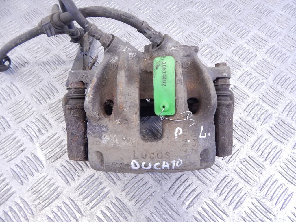 Суппорт передний правый к Fiat Ducato 2 (94-06)