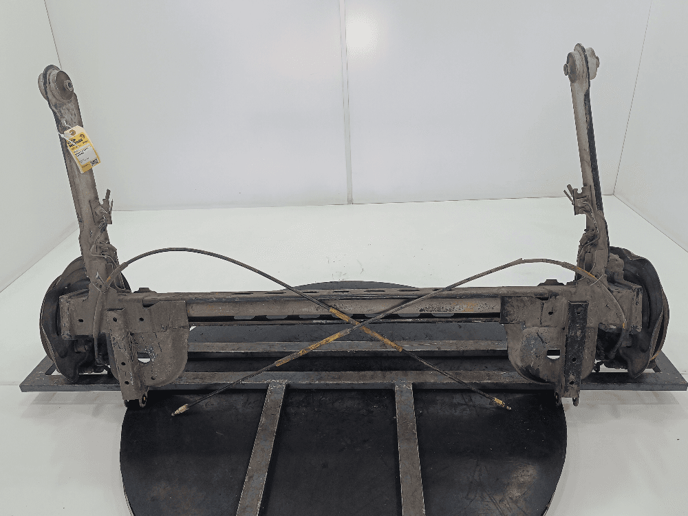 Балка подвески задняя к Renault Trafic 2 (01-06)