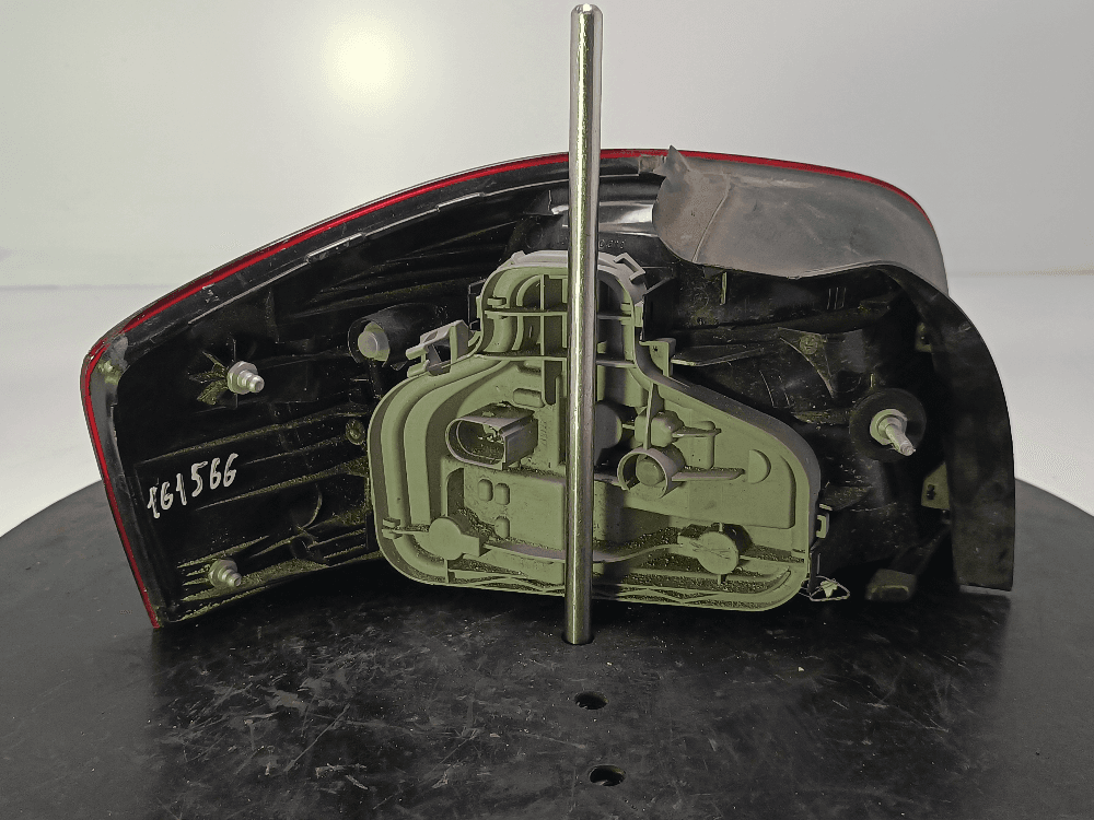 Фонарь задний правый к Audi A3 8P/8PA 2-й Рестайлинг (08-13)