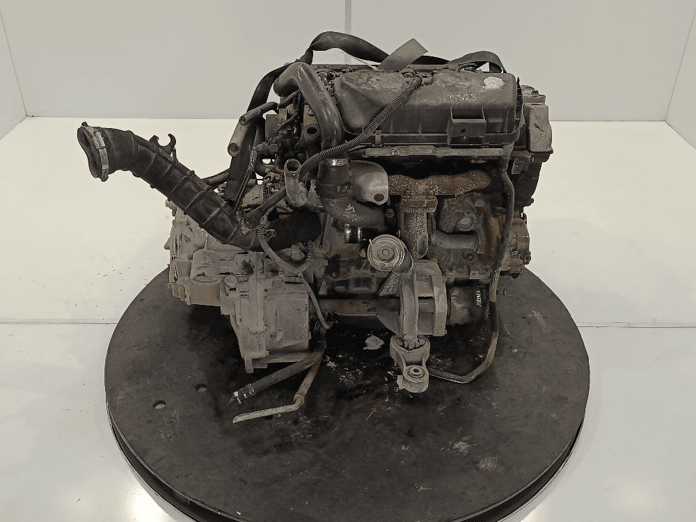 Двигатель к Renault Laguna 2 (01-05)