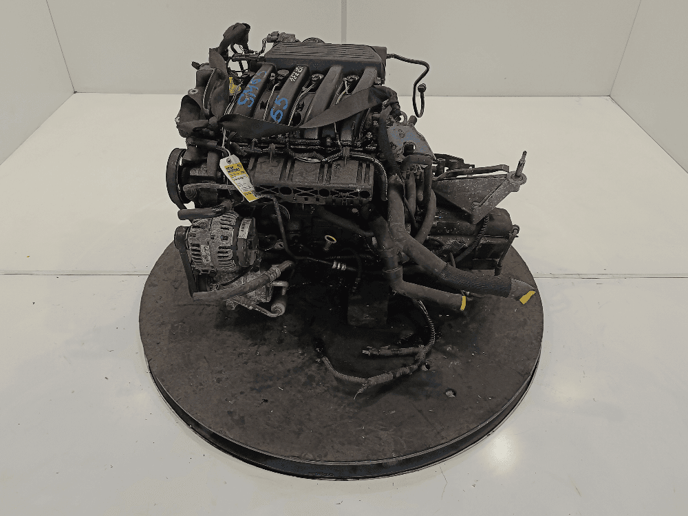 Двигатель к Renault Laguna 2 (01-05)