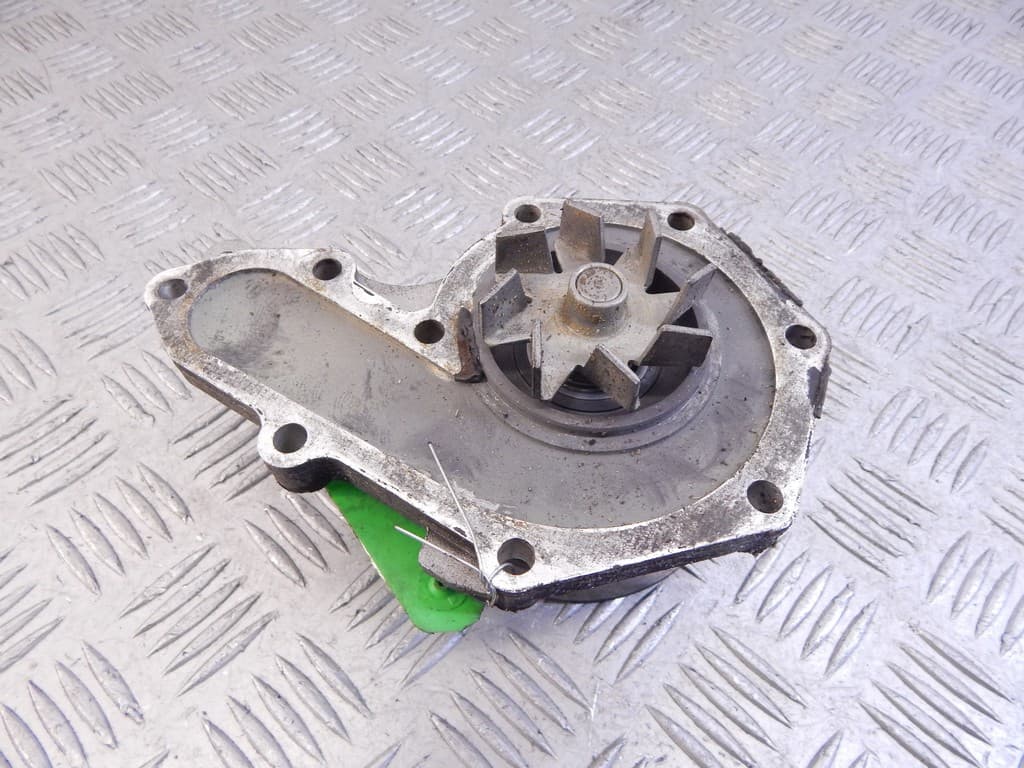 Помпа к Renault 19 2 (92-00)