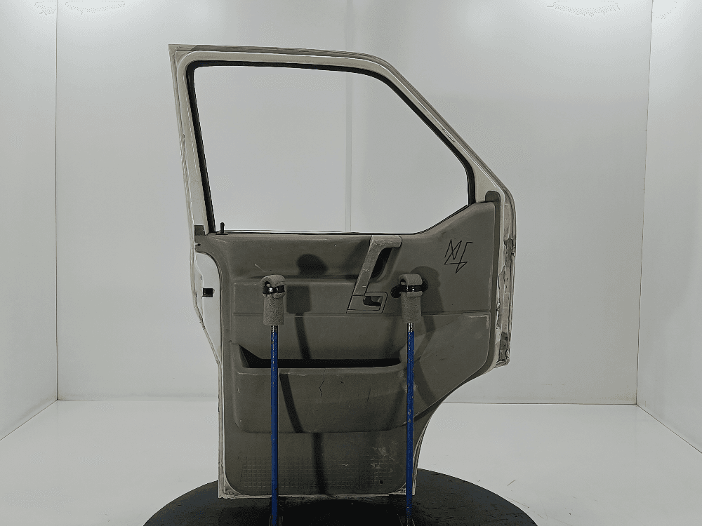 Дверь передняя левая к Volkswagen Transporter T4 Рестайлинг (97-03)